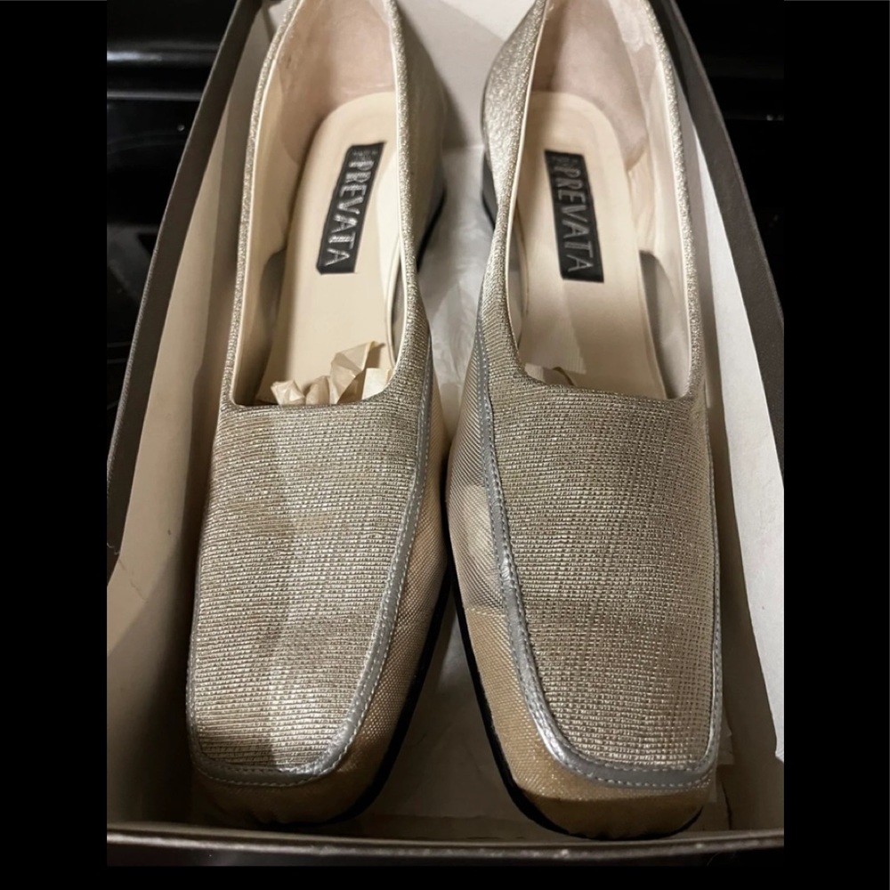 Prevata Metallic Loafers